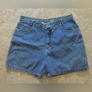L.A. Blues Shorts (size 20)